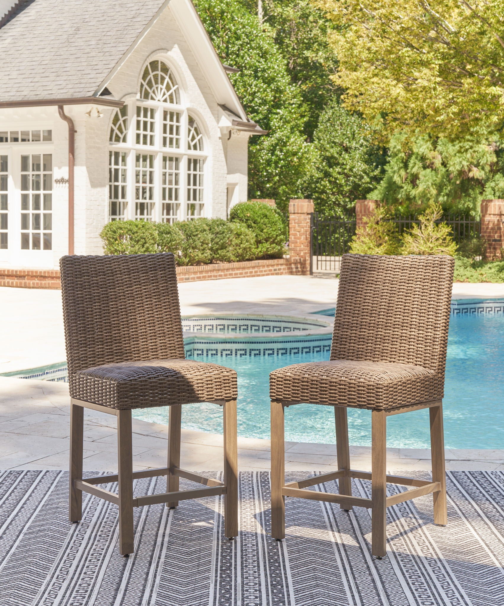 Walton Bridge - Barstool (Set of 2) - Driftwood