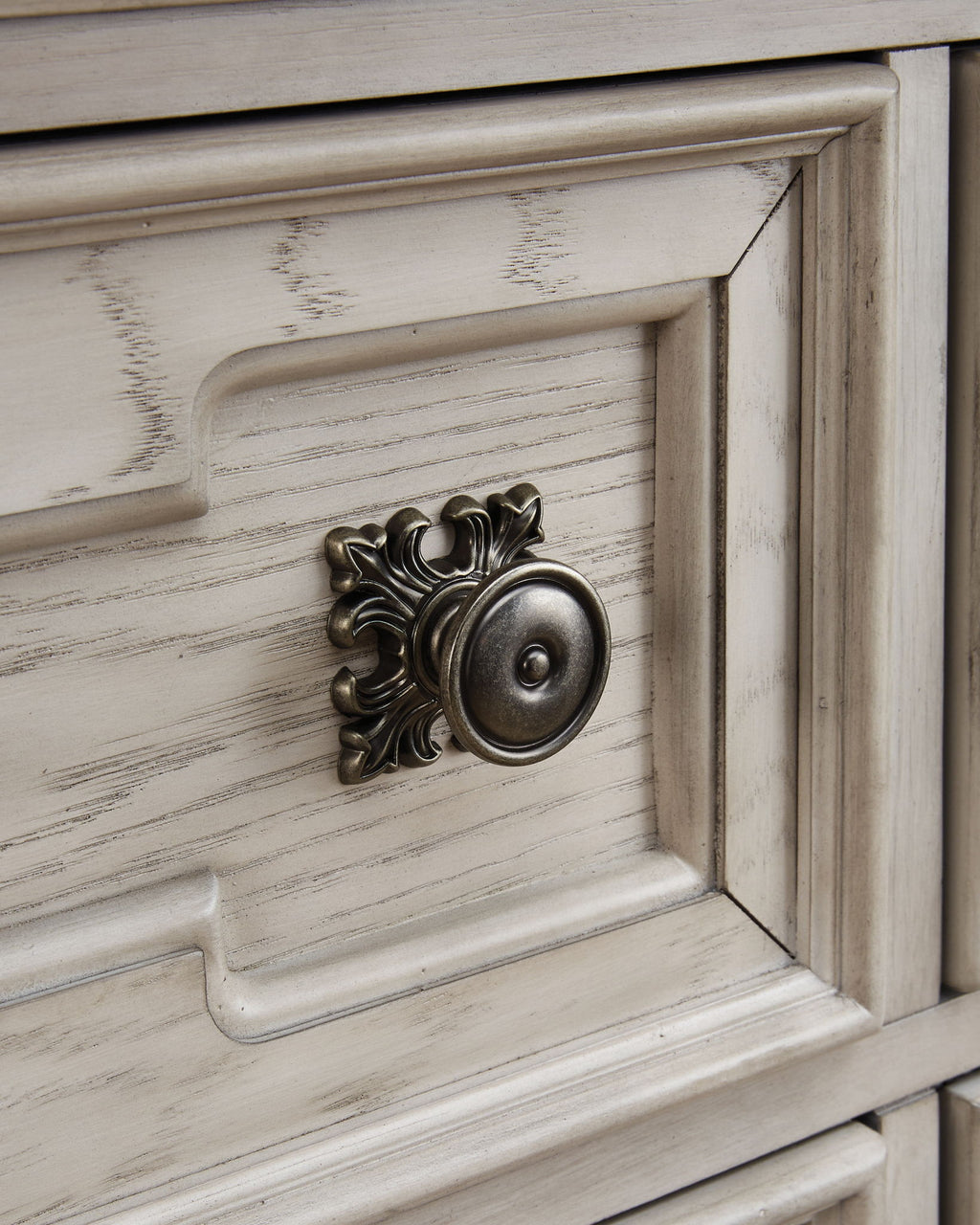 Bruchandi - Three Drawer Night Stand - Antique White