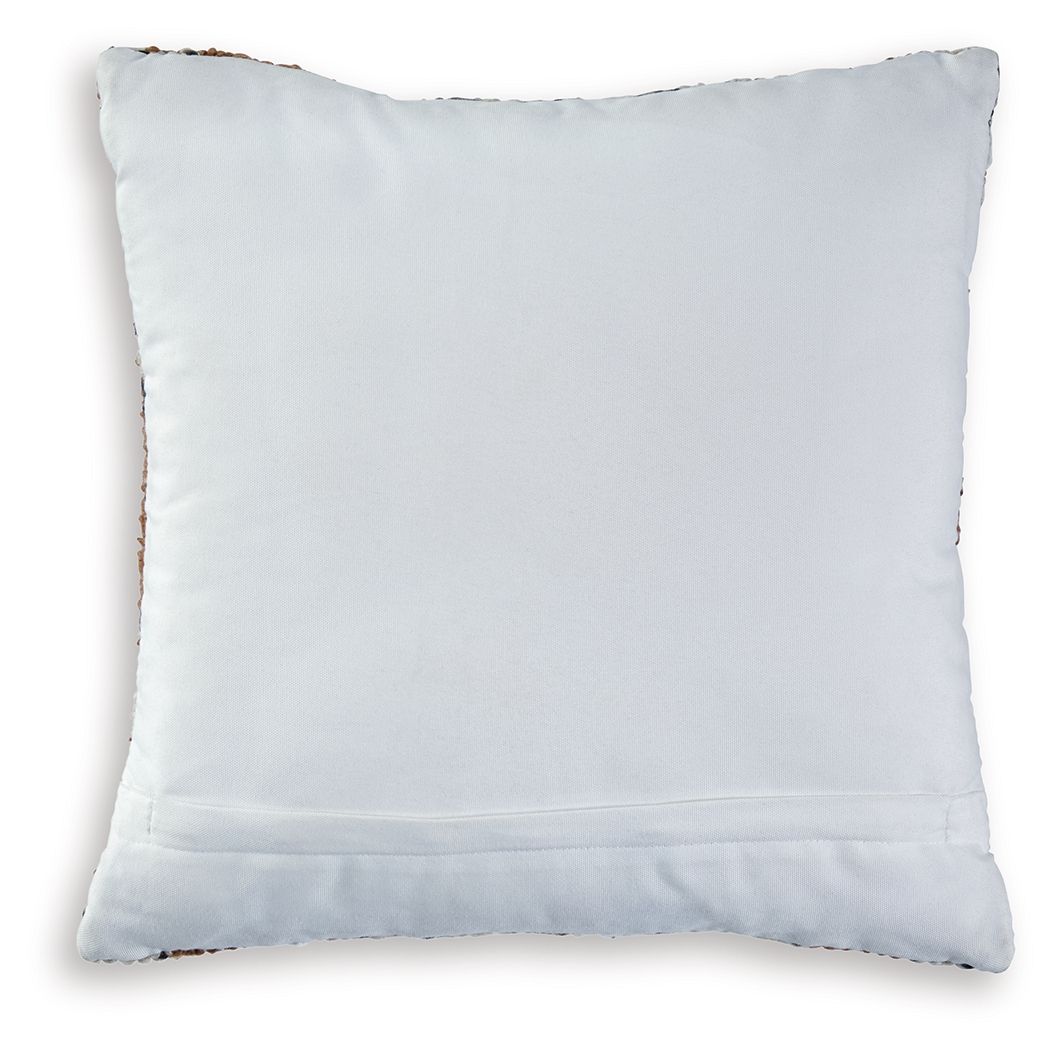 Kierenworth - Pillow