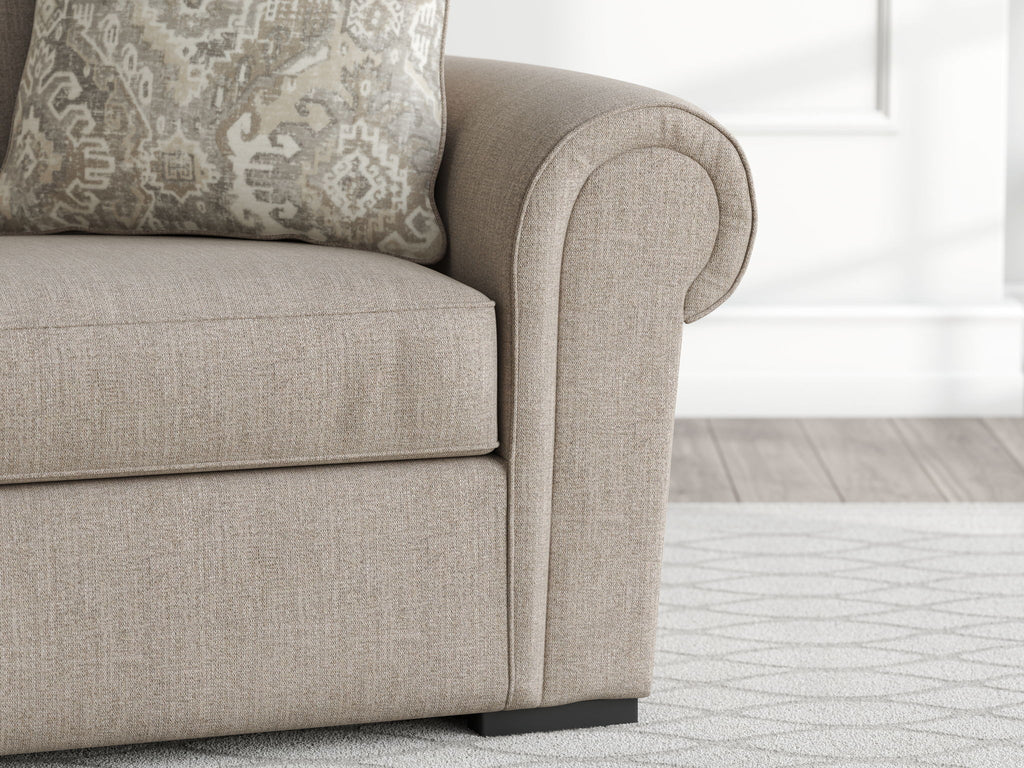 Sararose - Chair and a Half - Heather